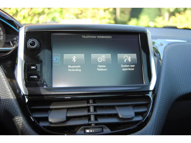 Peugeot 2008 1.2 PureTech Allure 2016 Benzine 22