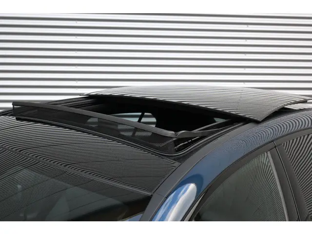 Mercedes-Benz A-Klasse 180 AMG Line 2022 Benzine 11
