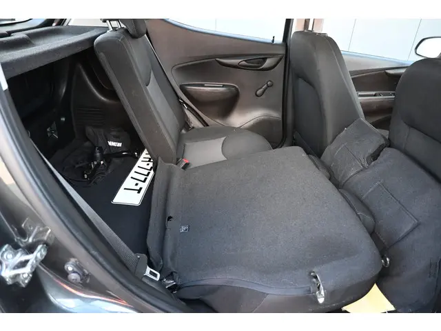 Opel KARL 1.0 ecoFLEX Edition 2018 Benzine 26