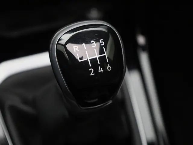 Volkswagen T-Roc 1.0TSI/110PK Style DSG 2022 Benzine 15