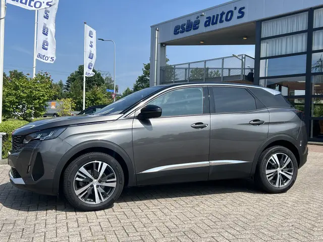 Peugeot 3008 1.2 130 pk Automaat Allure Pack 2023 Benzine 2