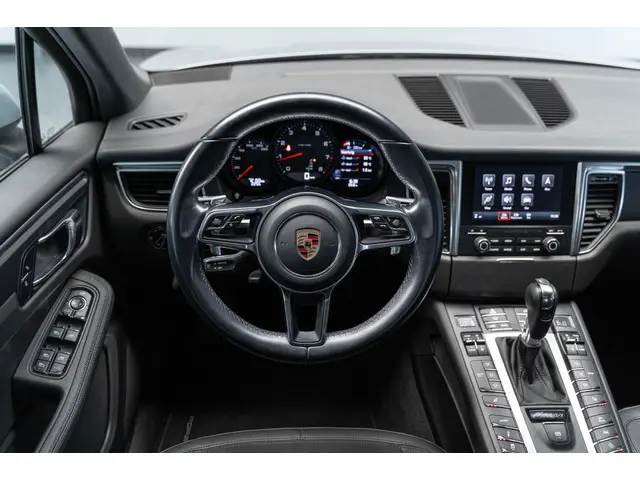Porsche Macan 2.0 252 PK Panorama 21' 2017 Benzine 37