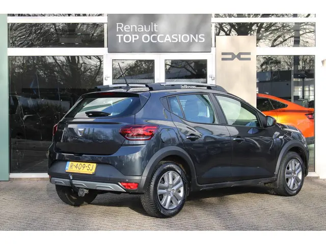 Dacia Sandero Stepway 1.0 TCe 90 Comfort 2022 Benzine 2