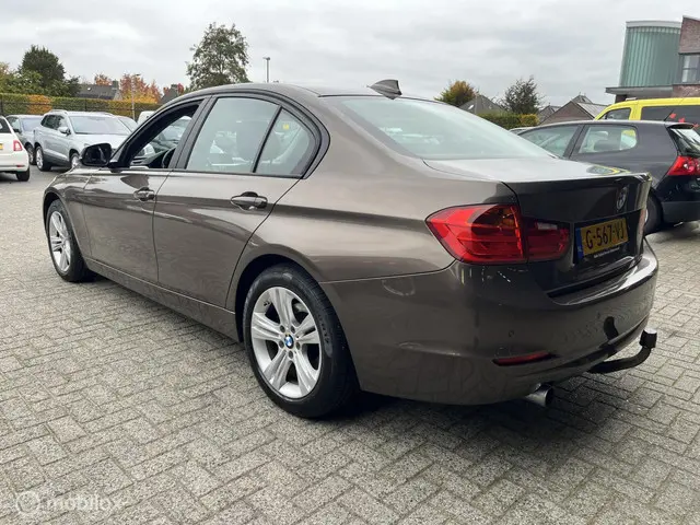 BMW 3 Serie 320i xDrive NAVI*CLIMA*TREKHAAK* 2014 Benzine 6