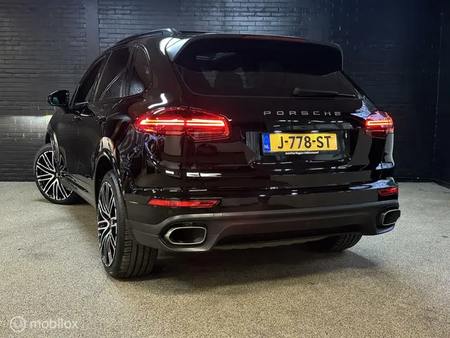 Porsche Cayenne 3.0 D Platinum Edition 2017 Diesel 27