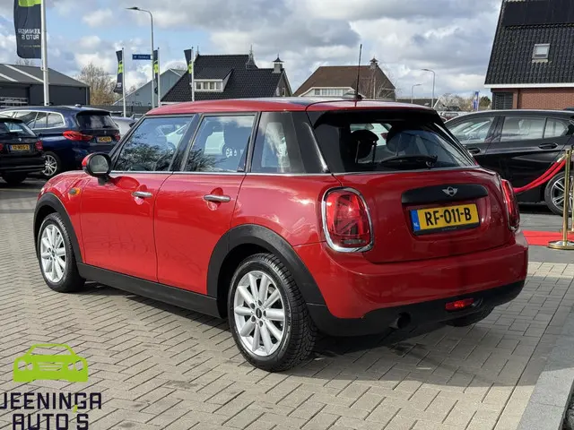 MINI One Mini 1.2 Business | Cruise | Navi | 2017 Benzine 2