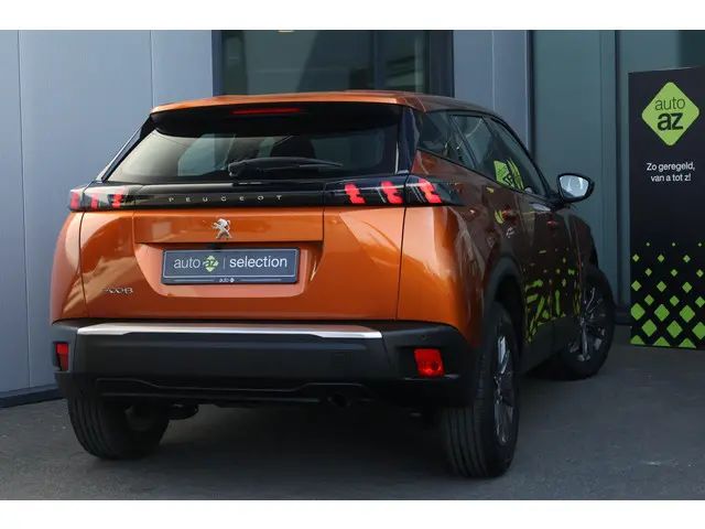 Peugeot 2008 1.2 PureTech Active Pack 2023 Benzine 2