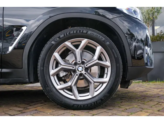 BMW X3 XDrive20d High Executive|PANO|CAM|LEDER 2022 Diesel 9