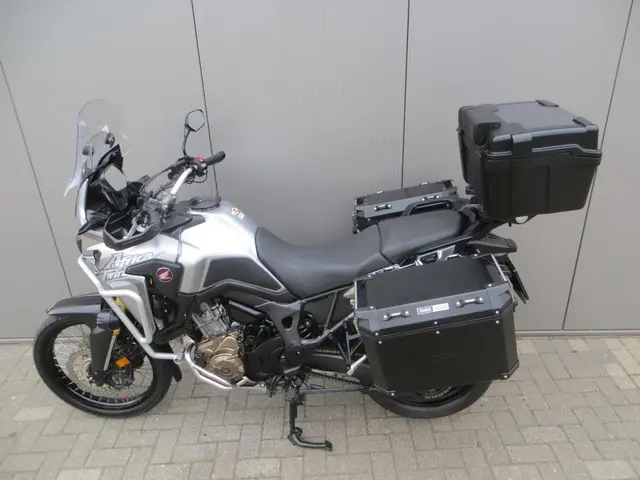 Honda CRF 1000 1000L Africa Twin DCT ABS 2016 Benzine 13