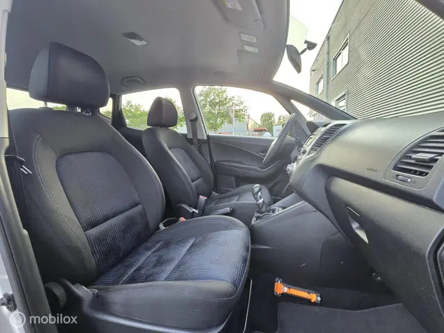 Hyundai ix20 1.4i i-Drive | NAP | Airco 2013 Benzine 19