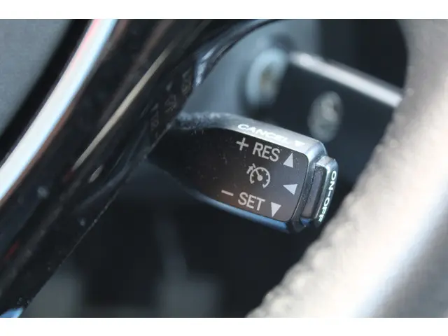 Toyota Aygo 1.0 VVT-i x-clusiv//Camera//ECC!! 2014 Benzine 11