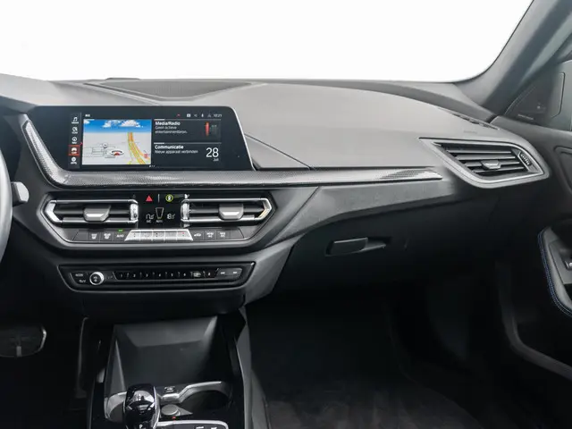 BMW 2 Serie Gran Coupé 220i 2023 Benzine 9
