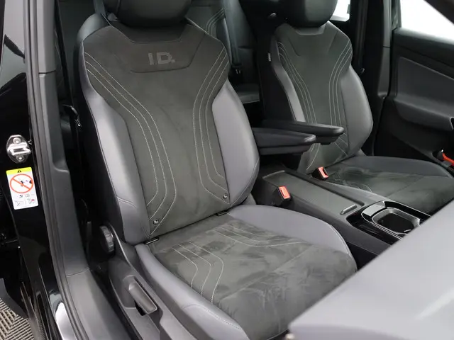 Volkswagen ID.4 3