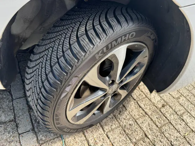 Nissan Micra 1.2 Connect Edition N-TEC 2015 Benzine 94