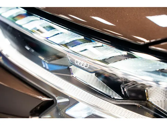 Audi A8 4.0 TFSI S8 Quattro 2024 Benzine 15