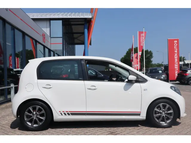 SEAT Mii 1.0 Style 2014 Benzine 8