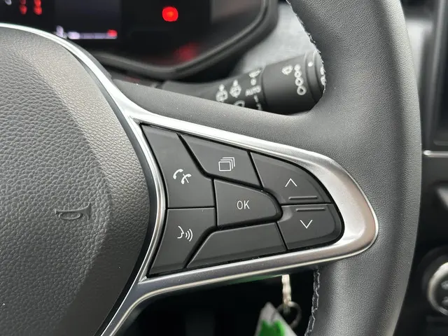 Renault Clio TCe 90 Evolution 2024 Benzine 16