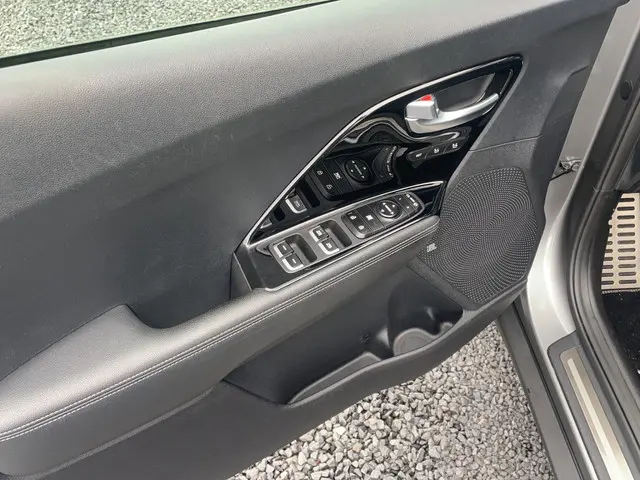 Kia Niro 1.6 GDi PHEV ExecutiveLine 2021 Hybride Benzine 11