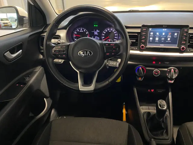 Kia Stonic 1.0 T-GDi 120PK Carplay NL-auto 2017 Benzine 18