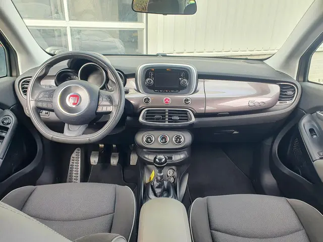 Fiat 500X 1.4 Turbo MultiAir Lounge 2015 Benzine 10