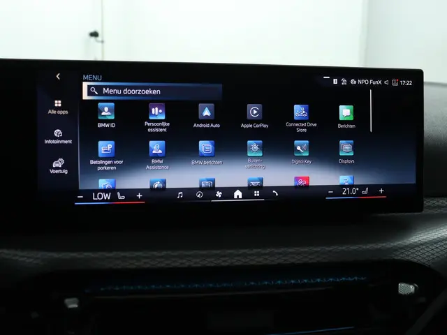 BMW 3 Serie Touring 330e xDrive 2025 Hybride Benzine 47