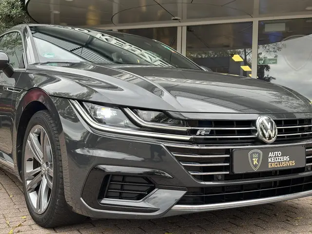 Volkswagen Arteon 2.0 TSI Business R 2019 Benzine 31