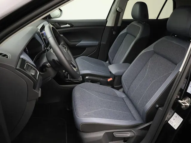 Volkswagen T-Cross 1.0 TSI 116PK Style DSG 2024 Benzine 16