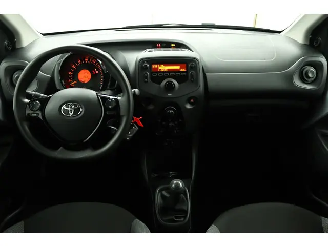 Toyota Aygo 1.0 VVT-i x-fun 2018 Benzine 4