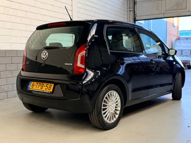 Volkswagen up! 2