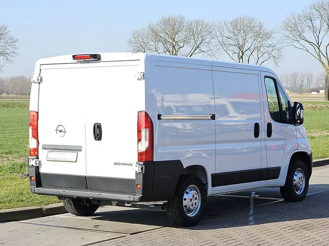 Opel Movano 2.2 2023 Diesel 3