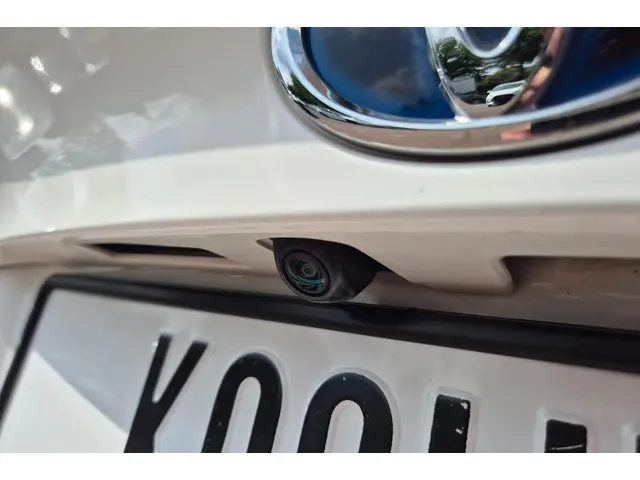 Toyota C-HR 1.8 Hybrid Dynamic 2021 Hybride Benzine 17