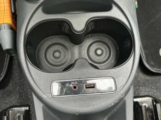 Fiat 500 0.9 TwinAir Turbo Lounge 2019 Benzine 10