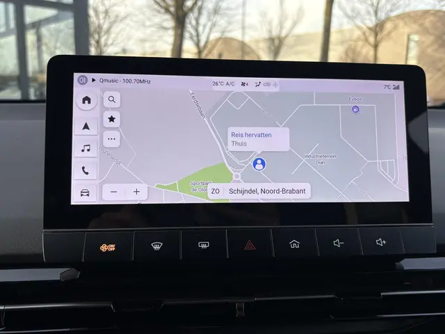 MG MG4 Electric Luxury 64 kWh 2024 Elektrisch 24