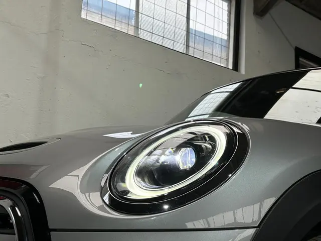 MINI Electric Mini Essential 33 kWh 2023 Elektrisch 13