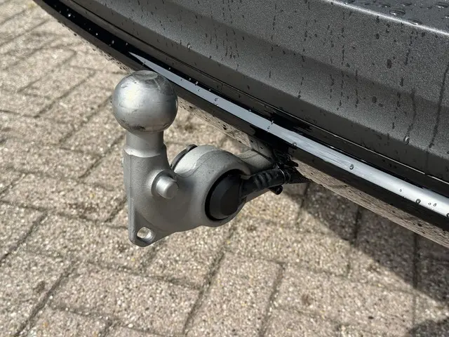 Volvo XC40 2.0 B4 Plus Dark 2025 Benzine 16
