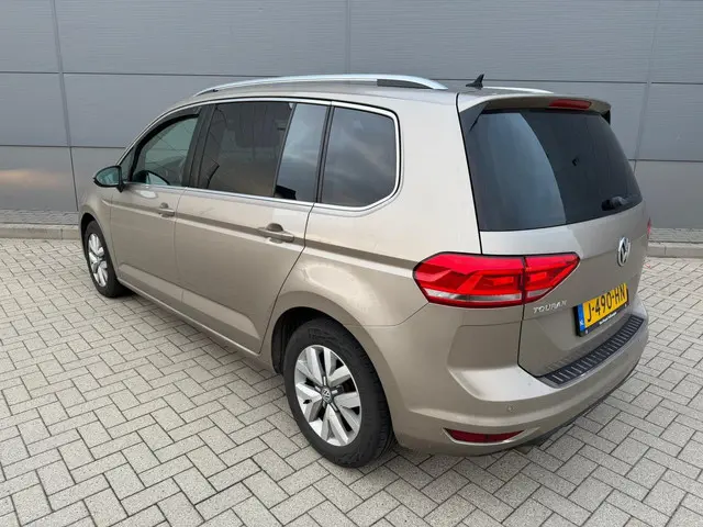 Volkswagen Touran 2.0 TDI SCR Highline 2016 Diesel 3