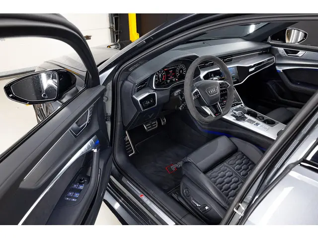 Audi RS6 Avant TFSI quattro 2022 Benzine 2