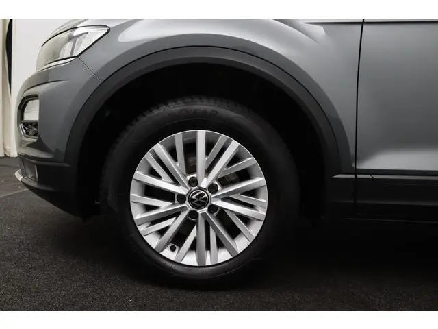 Volkswagen T-Roc 1.5 TSI Style Business 2021 Benzine 12