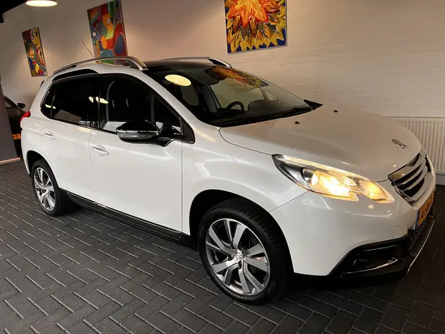 Peugeot 2008 3