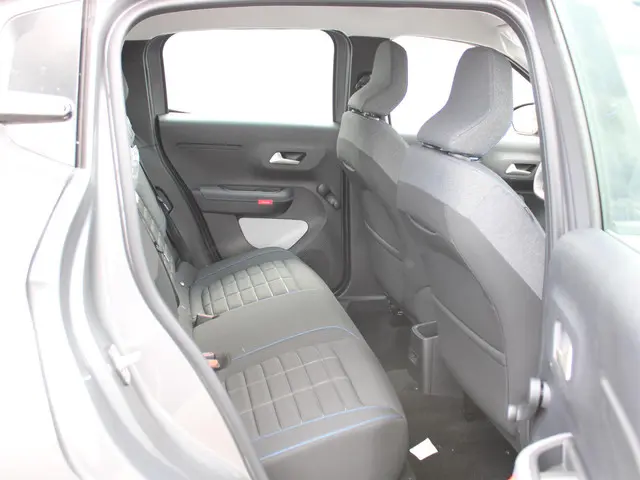 Citroën C3 1.2 Turbo 100pk Plus 2025 Benzine 10