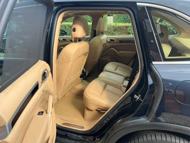 Porsche Cayenne 3.0 S E-Hybrid 2015 Hybride Benzine 27