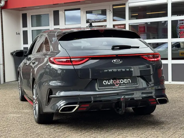 Kia Ceed pro_cee'd 1.6 TGDI GT 2021 Benzine 8