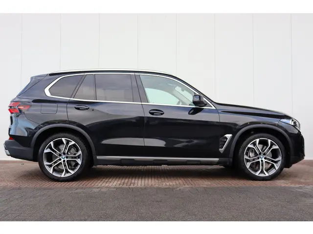 BMW X5 xDrive50e 2023 Hybride Benzine 4