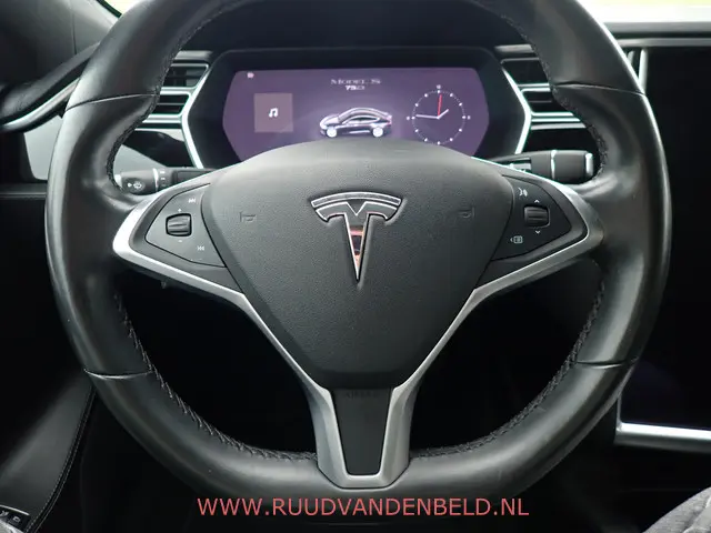Tesla Model S 75D 2017 Elektrisch 26