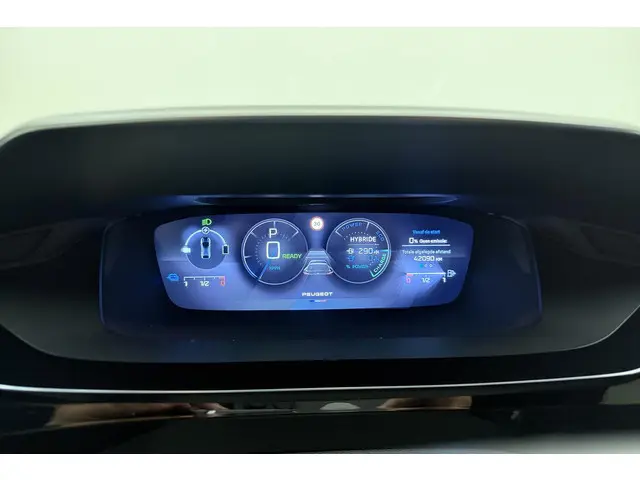 Peugeot 408 1.6 HYbrid GT 180 EAT8 2024 Hybride Benzine 36