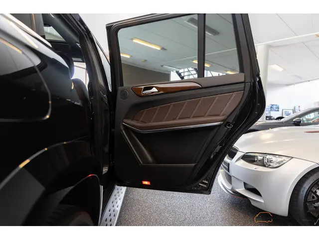 Mercedes-Benz GL AMG 63 2013 Benzine 48
