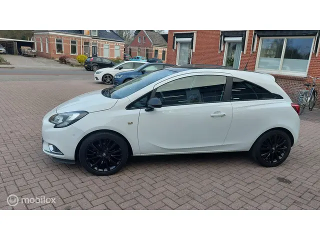 Opel Corsa 1.4 Color Edition 2015 Benzine 6
