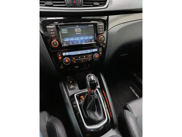 Nissan QASHQAI 1.3 DIG-T Tekna 2020 Benzine 25