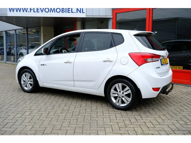 Hyundai ix20 1.4i Go! Navi|Cam|LMV 2015 Benzine 26