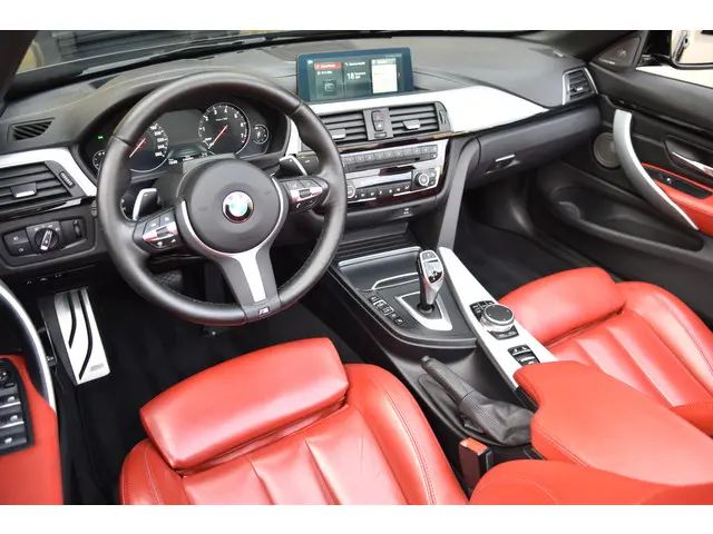 BMW 4 Serie Cabrio 440i High Executive 2019 Benzine 11